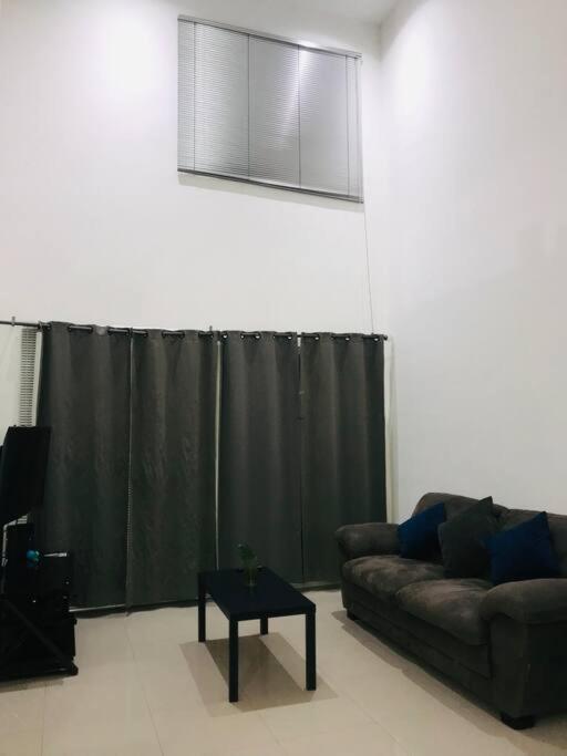 Casa Grande Y Comoda Cerca De Zona Industrial San Luis Potosí Dış mekan fotoğraf